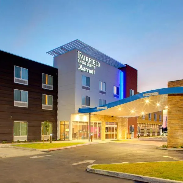 Fairfield Inn & Suites by Marriott Bakersfield North/Airport, hotel in Bakersfield