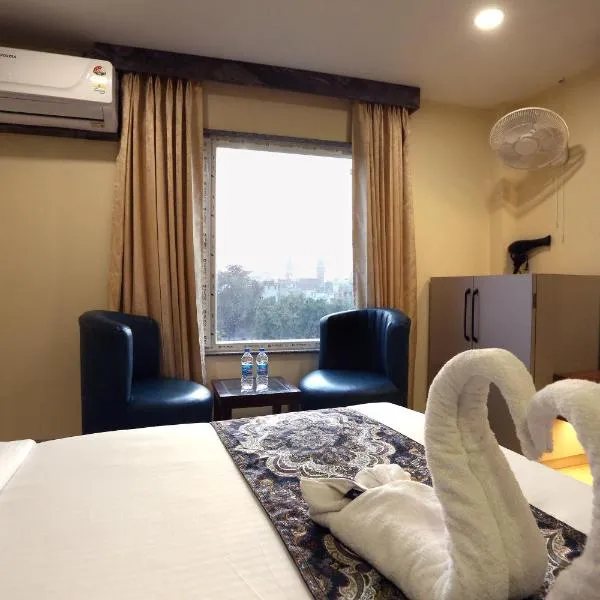 Hotel GC Grand Inn By J R GROUP OF HOTELS, hotel in Amritsar
