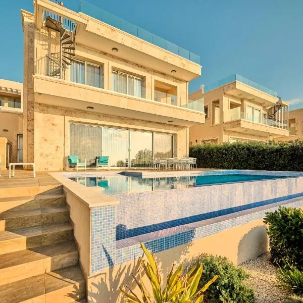 Olymp Luxury Villa C - Seafront Elegance with Infinity Pool and Exclusive Lifestyle, hotel di Kissonerga