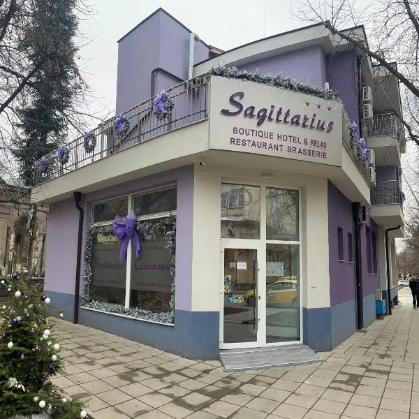 Бутик хотел ресторант брасери и релакс зона Сажитариус, hotel em Kyustendil