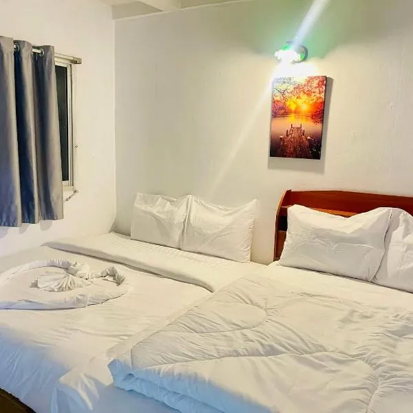 Lamoon Center Point, готель у місті Хат'яй