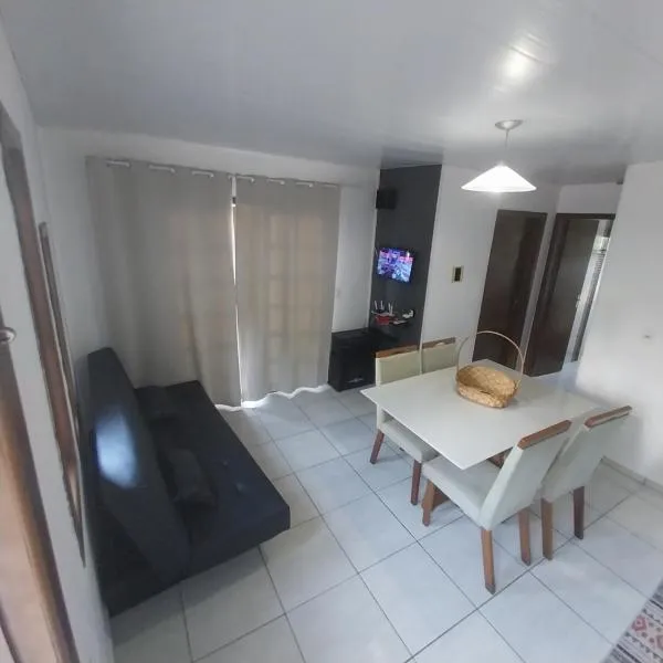 Aluguel temporada- Praia, hotel in Governador Celso Ramos