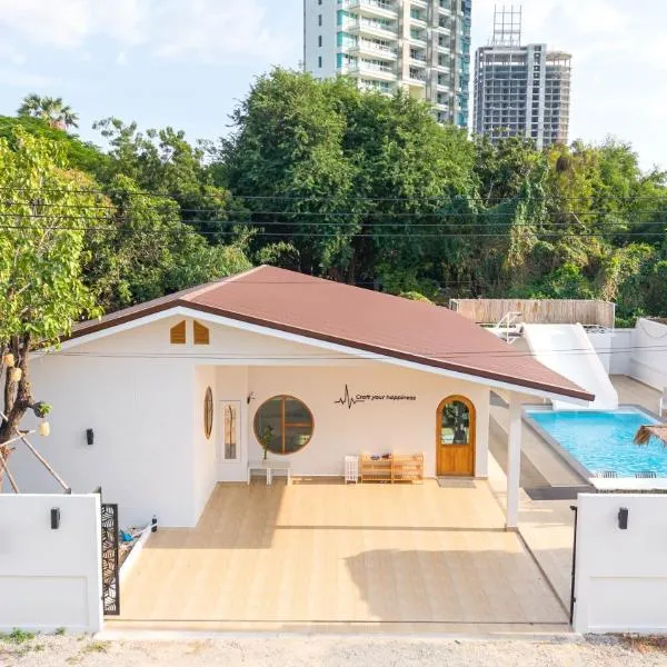 De Beach pool villa เดิน 3 นาทีจากชายหาด, hotel v destinaci Jomtien pláž