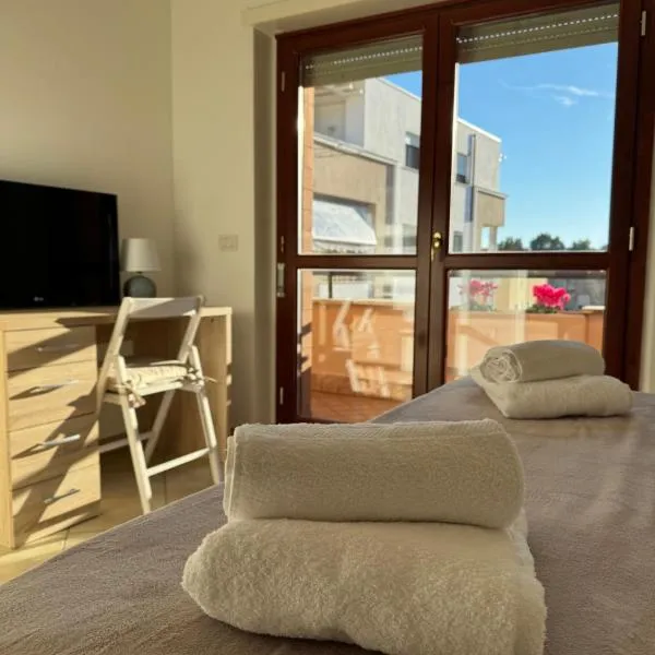 Smart Stay - La tua casa con Parcheggio, hotel a Latina