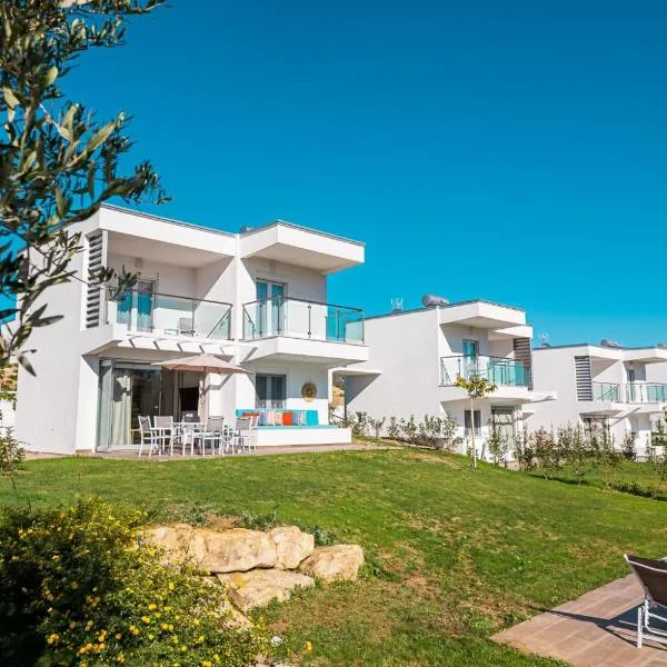 Sani Beverly Hills Luxury Villas, hotel a Sani Beach