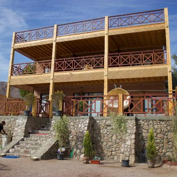 Beit Tolba Nuweiba, hotel v destinaci Nuweiba‘ el Muzeinah