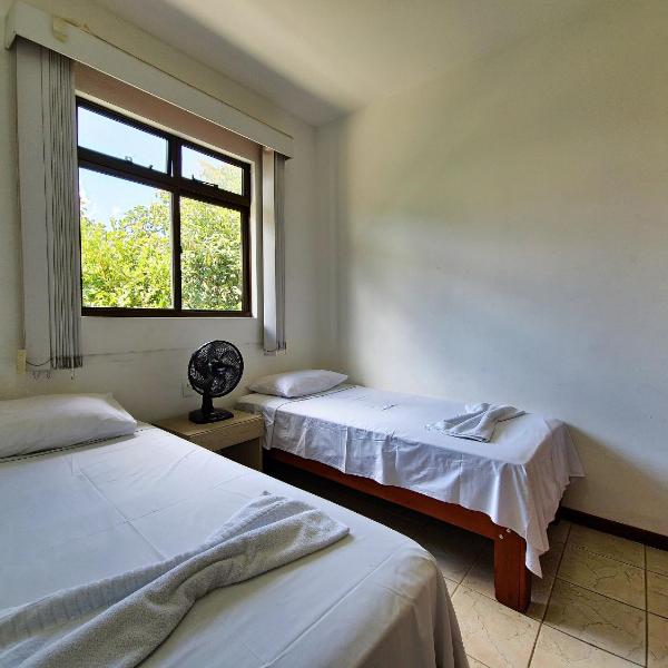 Casa de 2 Suítes com Internet Rápida e Comodidades - Foto 2