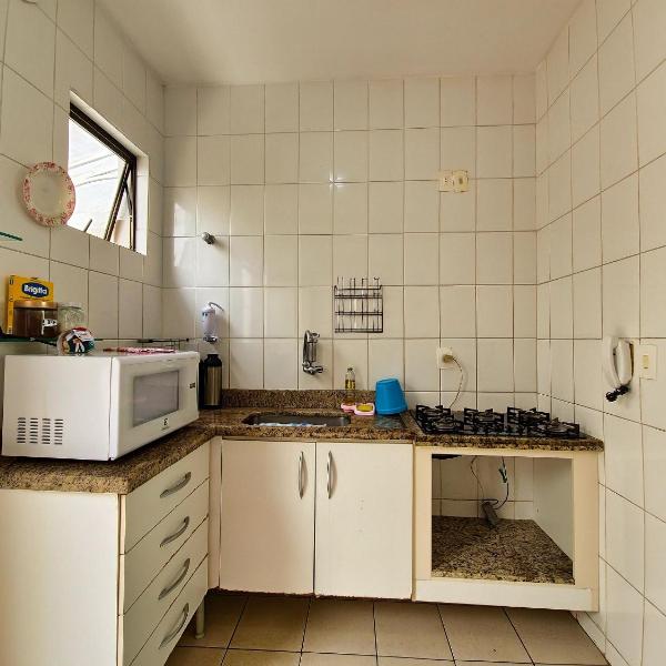 Casa de 2 Suítes com Internet Rápida e Comodidades - Foto 3