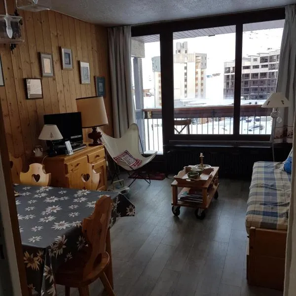 Viesnīca MyHome PRA37 - Emplacement exceptionnel - T2 6 pax - dernier etage vue montagne pilsētā Tiņa