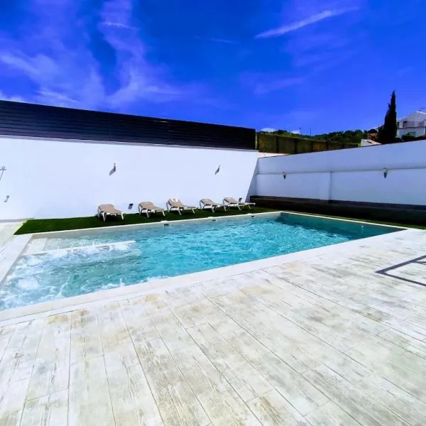 Casas rurales Medina-Las Eras, hotel in Güevéjar