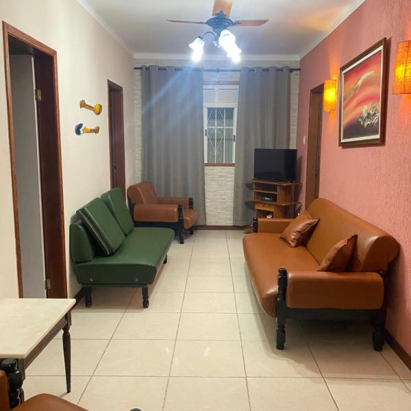 Casa atrás da feirinha 3 vagas - Foto 5