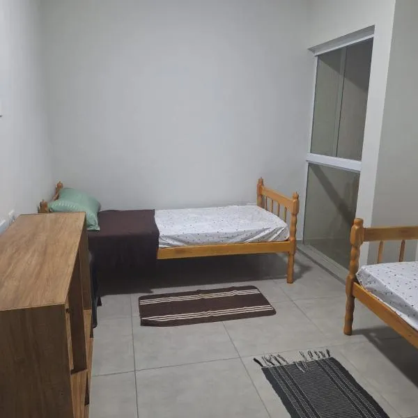Hostel BELLA ARAÚJO ALFA, hotel in Barueri