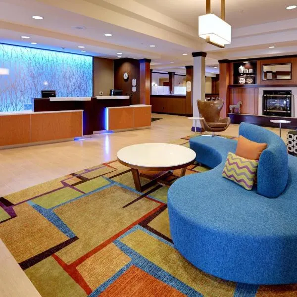 Fairfield Inn & Suites by Marriott Wausau, hotel v destinaci Weston