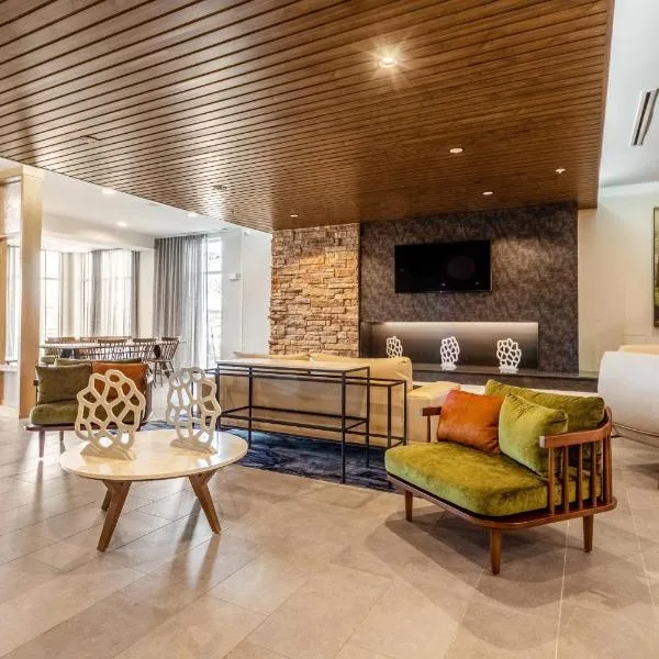 Fairfield Inn & Suites by Marriott Dallas DFW Airport North Coppell Grapevine, hotel v destinaci Coppell