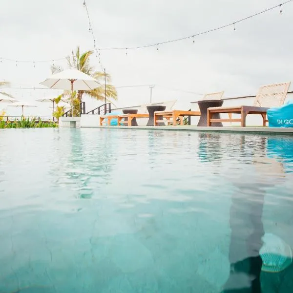 Swell Hotel, Pool Bar & Restaurant، فندق في تاناه لوت