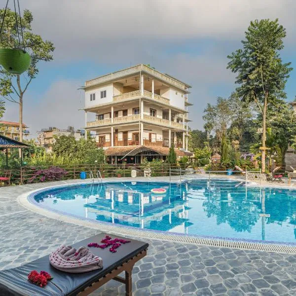 Hotel Riverside with Swimming pool, hotell i Sauraha