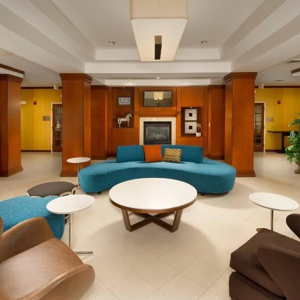 Fairfield Inn & Suites by Marriott Marshall, hotel v destinaci Marshall