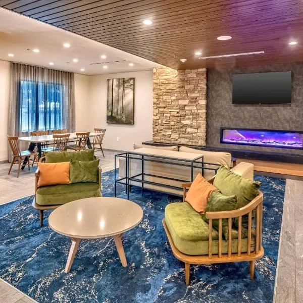 Fairfield Inn & Suites Fort Worth Northeast, hotel v destinaci Hurst