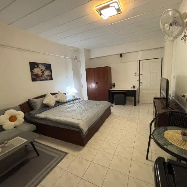 Monkey Apartment 4, hotel v destinaci Pláž Patong