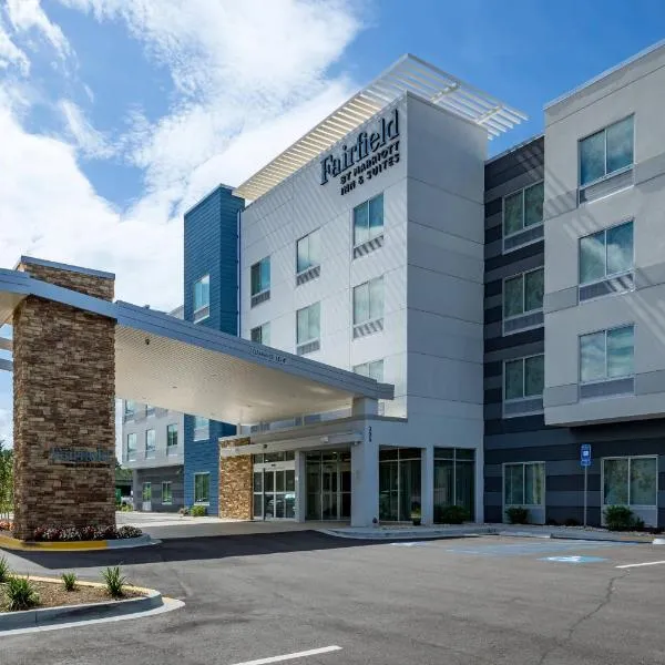 Fairfield Inn & Suites by Marriott Savannah I-95 North, hotel v destinaci Port Wentworth
