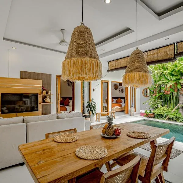 Villa Tropicasa 1 by Bali Villa Solutions, hotell i Seminyak