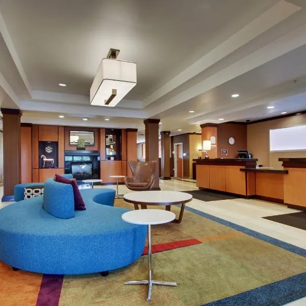 Fairfield Inn & Suites by Marriott Ottawa Starved Rock Area、オタワのホテル