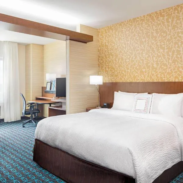 Fairfield Inn & Suites by Marriott North Bergen, hótel í North Bergen