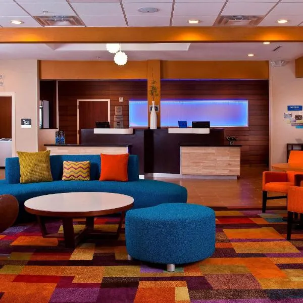 Fairfield Inn & Suites Houston Hobby Airport
