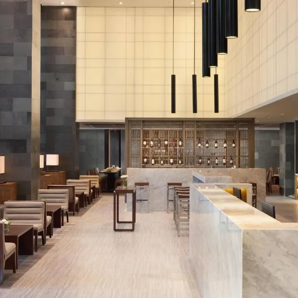 フォー ポインツ バイ シェラトン ジャカルタ タムリン（Four Points by Sheraton Jakarta Thamrin）、ジャカルタのホテル