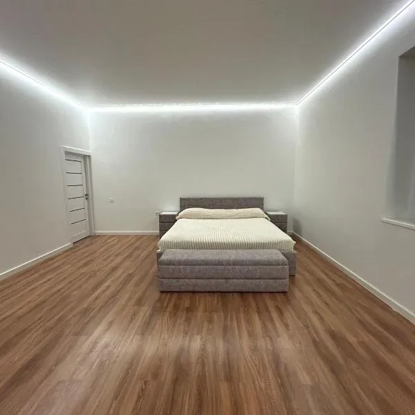 By Room, hotel in Rumbula