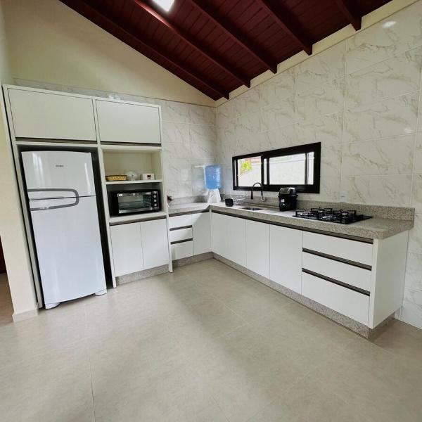 Casa de Praia Completa 2min a pé da praia da Gamboa Garopaba - Foto 4