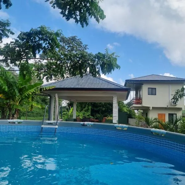Parakreek Apartments, hotel v destinaci Boxel