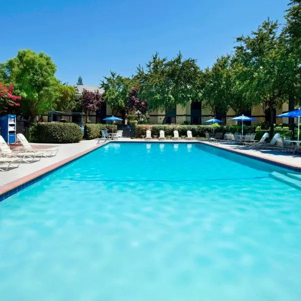 Four Points by Sheraton Bakersfield, hotel in Bakersfield