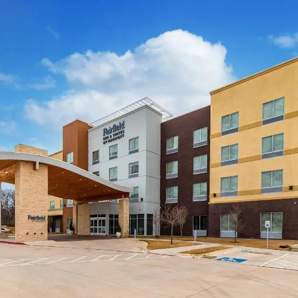 Fairfield Inn & Suites by Marriott Gainesville I-35, hotel v destinaci Gainesville