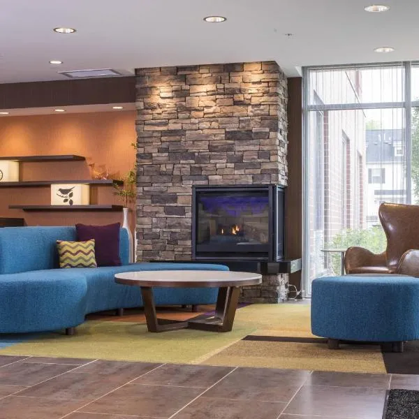 Fairfield Inn & Suites by Marriott Pittsburgh North/McCandless Crossing, ξενοδοχείο σε McCandless Township