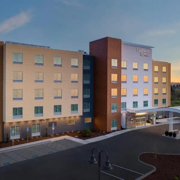 Fairfield Inn & Suites by Marriott Santa Rosa Rohnert Park, hotel v destinaci Rohnert Park