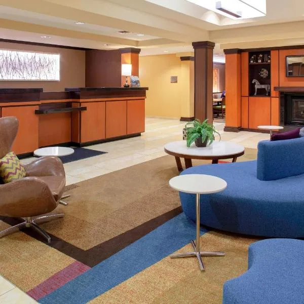 Fairfield Inn and Suites by Marriott Seymour, hotel v destinaci Seymour