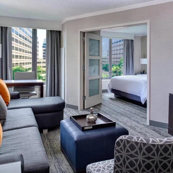 Chicago Marriott Suites O'Hare, hotel v destinaci Rosemont