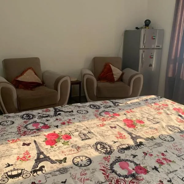SHJ DXB Sunny Border, hotel v Dubaji