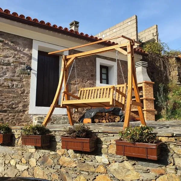 Casa Iris Cunqueiros, hotel v destinaci Sobreira Formosa