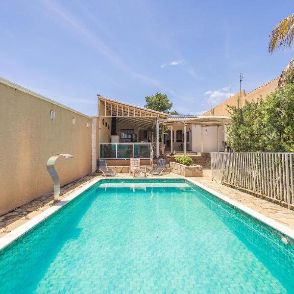 Casa 4 Quartos c/ Varanda Gourmet e Piscina