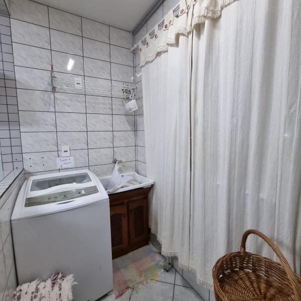 ITAPEMA- MEIA PRAIA - 180 M da PRAIA Confortável Apartamento - Foto 3