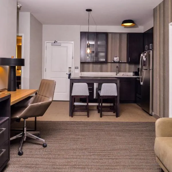 Residence Inn by Marriott Charlotte Steele Creek, hotel a Charlotte