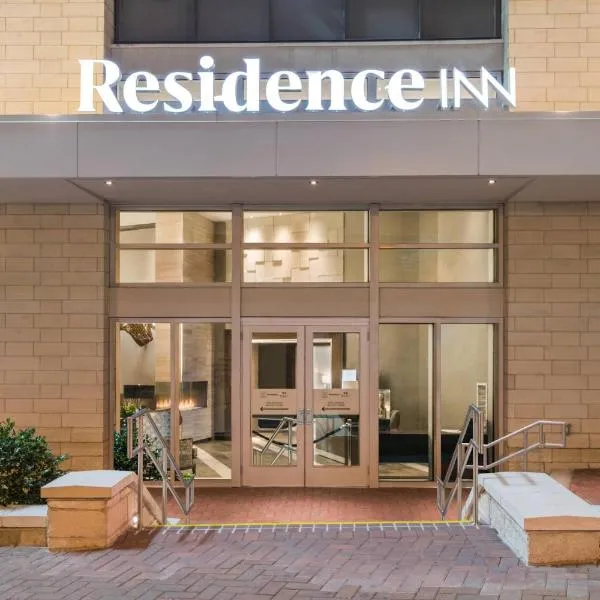Residence Inn by Marriott Charlotte City Center, hotel di Charlotte
