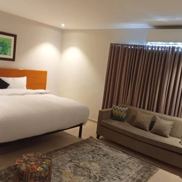The Avenue Hotel, hotel in Islamabad