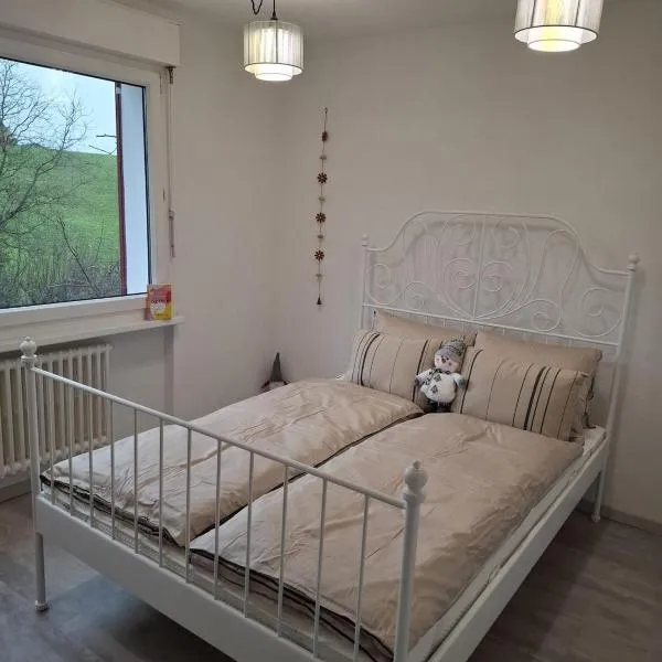 Zimmer mit Herz, hotel v destinaci Schwyz