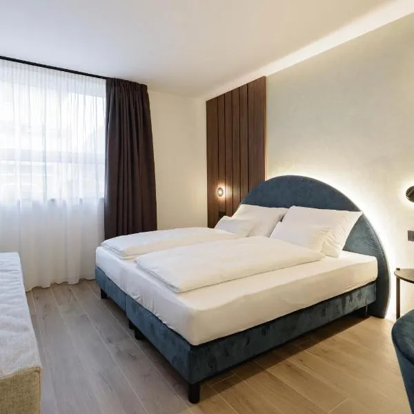 NAOMI Rooms, hotel v destinaci Salorno