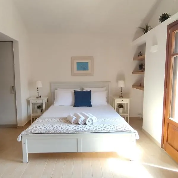 Lovers' Nest, hotel v destinaci Mesariá