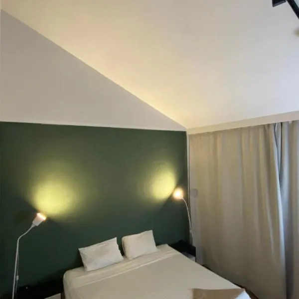 Centerpoint Hotel & Plaza, hotel in Thong Sala