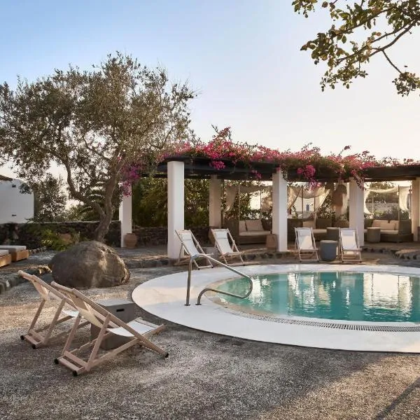 Vedema, a Luxury Collection Resort, Santorini, hotel v destinaci Megalokhori